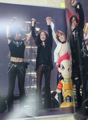 X JAPAN パンフレット WORLD TOUR 2010 | 音楽資料専門店 ロック オン キング