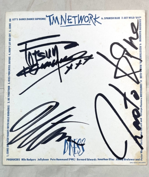 TMNETWORK サイン色紙\u0026レコード 12枚セット