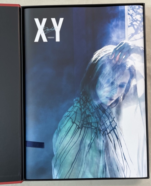 YOSHIKI 限定写真集 XY メイキングDVD付き 入荷 | 音楽資料専門店 ロック オン キング