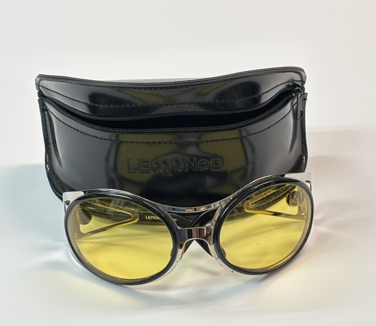 LEMONED サングラス ケース付き hide オフィシャル・サングラス LEMONeD | 音楽資料専門店 ロック オン